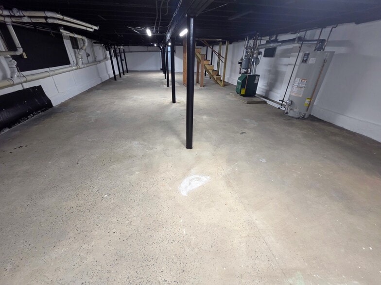 1125 Prospect St, Ewing, NJ à louer - Photo intérieure – Image 2 sur 30