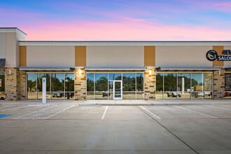 722 Katy Ft. Bend Rd., Katy, TX à louer Photo de l’immeuble– Image 1 sur 20