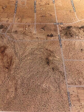 Plus de détails pour 40720 Barberry Street, Lucerne Valley, CA - Terrain à vendre