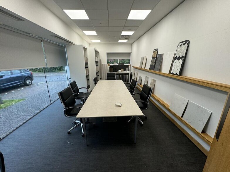 600 Stratford Rd, Solihull à louer - Photo de l’immeuble – Image 3 sur 13