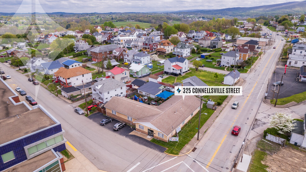 325 Connellsville St, Uniontown, PA à vendre - Photo de l’immeuble – Image 2 sur 36