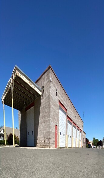 6501 E 2nd St, Prescott Valley, AZ à louer - Photo de l’immeuble – Image 2 sur 3