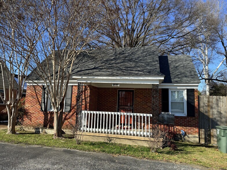 3814 Summer Ave, Memphis, TN à louer - Photo de l’immeuble – Image 2 sur 11