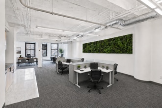 325 W Huron St, Chicago, IL à louer Photo intérieure– Image 2 sur 5