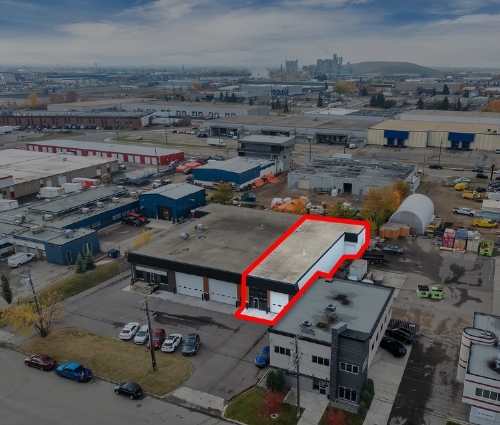 12846 146th St NW, Edmonton, AB à louer - Photo de l’immeuble – Image 2 sur 6