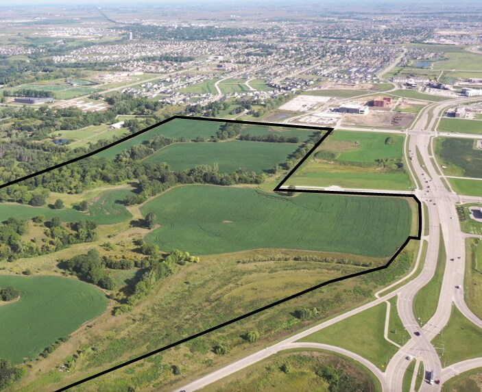 Interstate 80 & Grand Prairie Parkway, Waukee, IA à vendre - Photo de l’immeuble – Image 1 sur 4