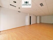 Interior local