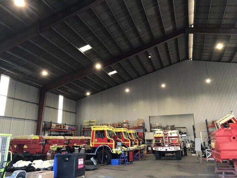 Local d’activités dans Bassens à louer - Photo intérieure – Image 3 sur 8