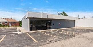 Plus de détails pour 17423 E 9 Mile Rd, Eastpointe, MI - Local commercial à vendre