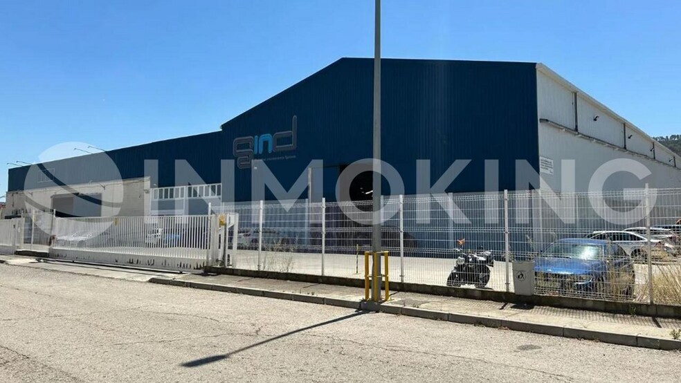 Industriel/Logistique dans Alcalá de Henares, Madrid à louer - Photo de l’immeuble – Image 1 sur 8