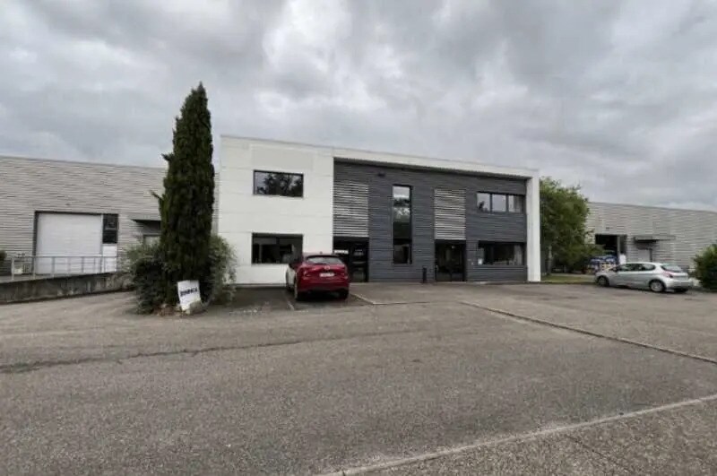 240 Rue Ferdinand Perrier, Saint-Priest à louer Photo de l’immeuble– Image 1 sur 16