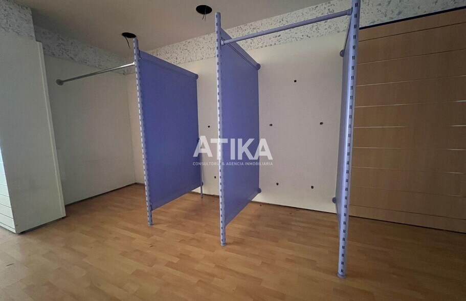 Local commercial dans València à louer - Photo de l’immeuble – Image 3 sur 12