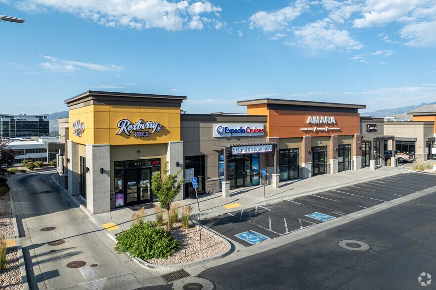 1825 W Traverse Pky, Lehi, UT à vendre - Photo principale – Image 1 sur 5