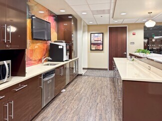 Plus de détails pour 111 SW 5th Ave, Portland, OR - Coworking à louer