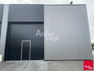 Plus de détails pour Local d'activités à louer