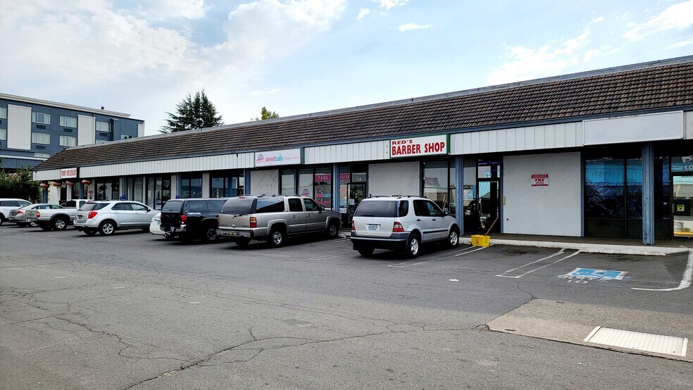 3300 Market St NE, Salem, OR à louer - Photo de l’immeuble – Image 2 sur 6