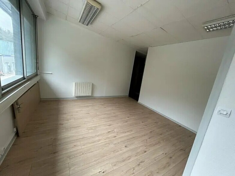 Bureau dans Vienne à louer - Photo intérieure – Image 1 sur 12