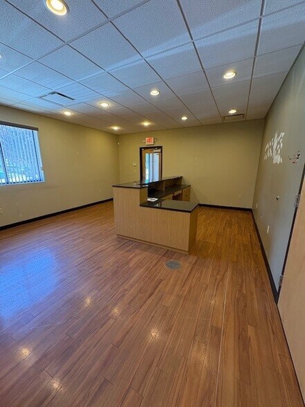124 Springfield Ct, O'Fallon, IL à louer - Photo de l’immeuble – Image 3 sur 13