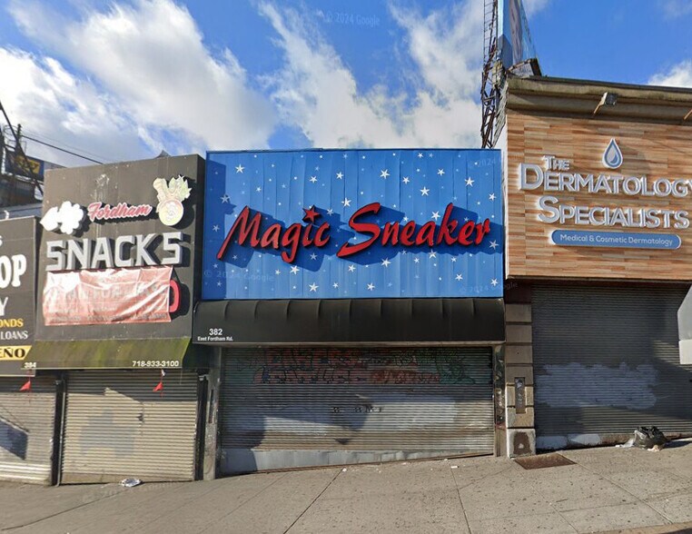 360-386 E Fordham Rd, Bronx, NY à louer - Photo de l’immeuble – Image 2 sur 8