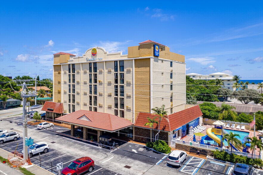 50 S Ocean Dr A1A, Deerfield Beach, FL à vendre - Photo de l’immeuble – Image 3 sur 18