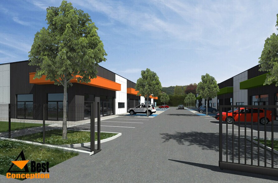Local d’activités dans Saint-Avold à louer - Photo de l’immeuble – Image 3 sur 9