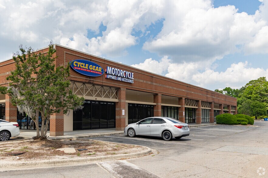 13015 Abercorn St, Savannah, GA à vendre - Photo de l’immeuble – Image 2 sur 12