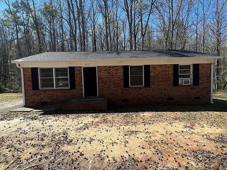 Gaston County Investment Portfolio portefeuille de 6 biens à vendre sur LoopNet.fr - Photo de l’immeuble – Image 3 sur 6