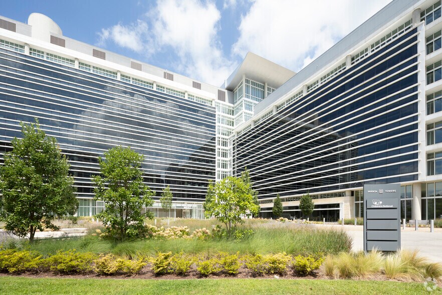 1 Inventa Pl, Silver Spring, MD à louer - Photo de l’immeuble – Image 1 sur 35