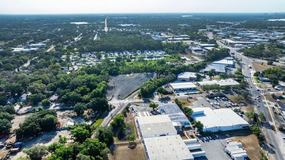 6551 Magnolia Homes Rd, Orlando, FL à louer - Photo de l’immeuble – Image 3 sur 5