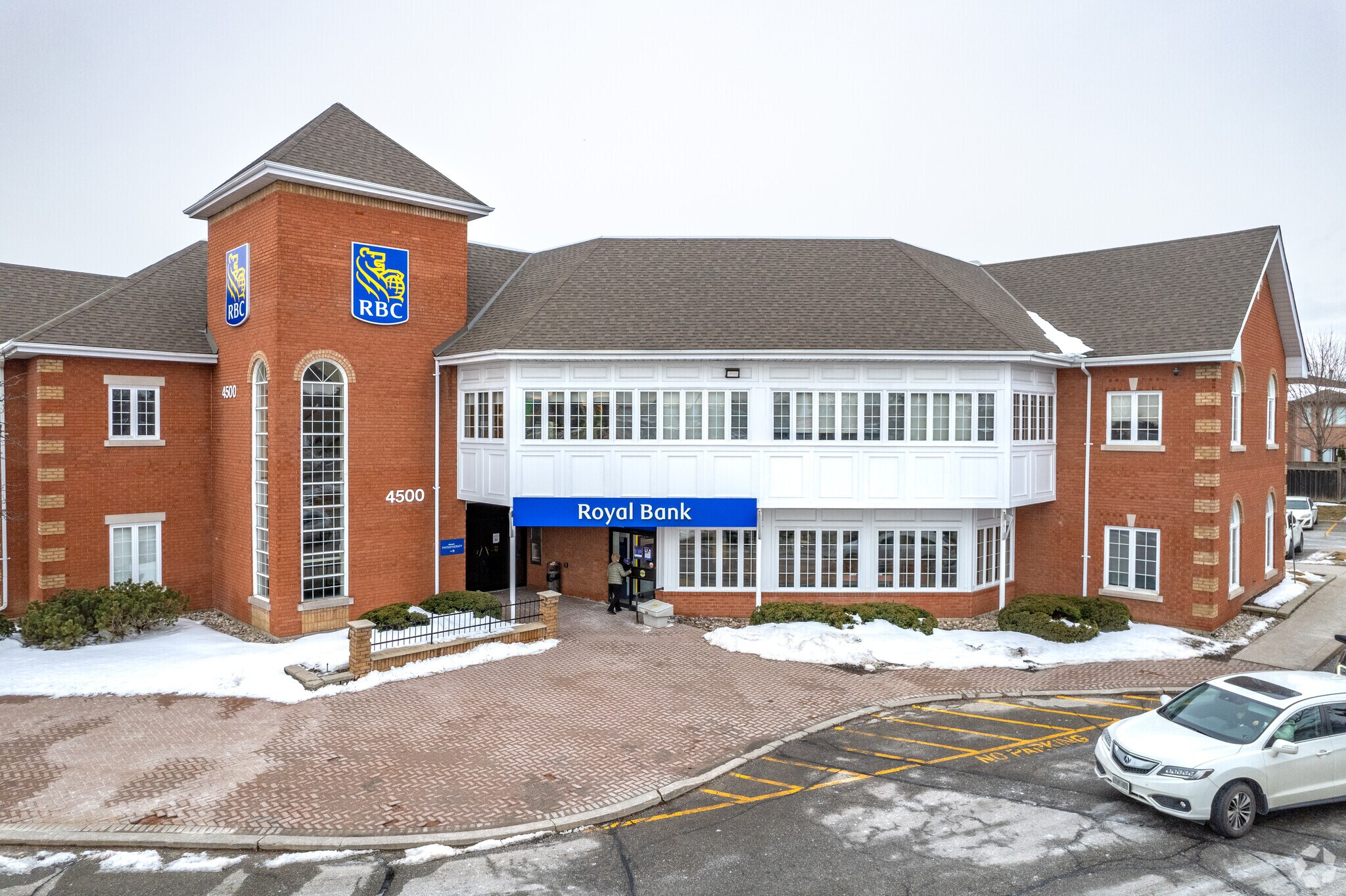 4500 Hwy-7, Vaughan, ON à louer Photo de l’immeuble– Image 1 sur 3