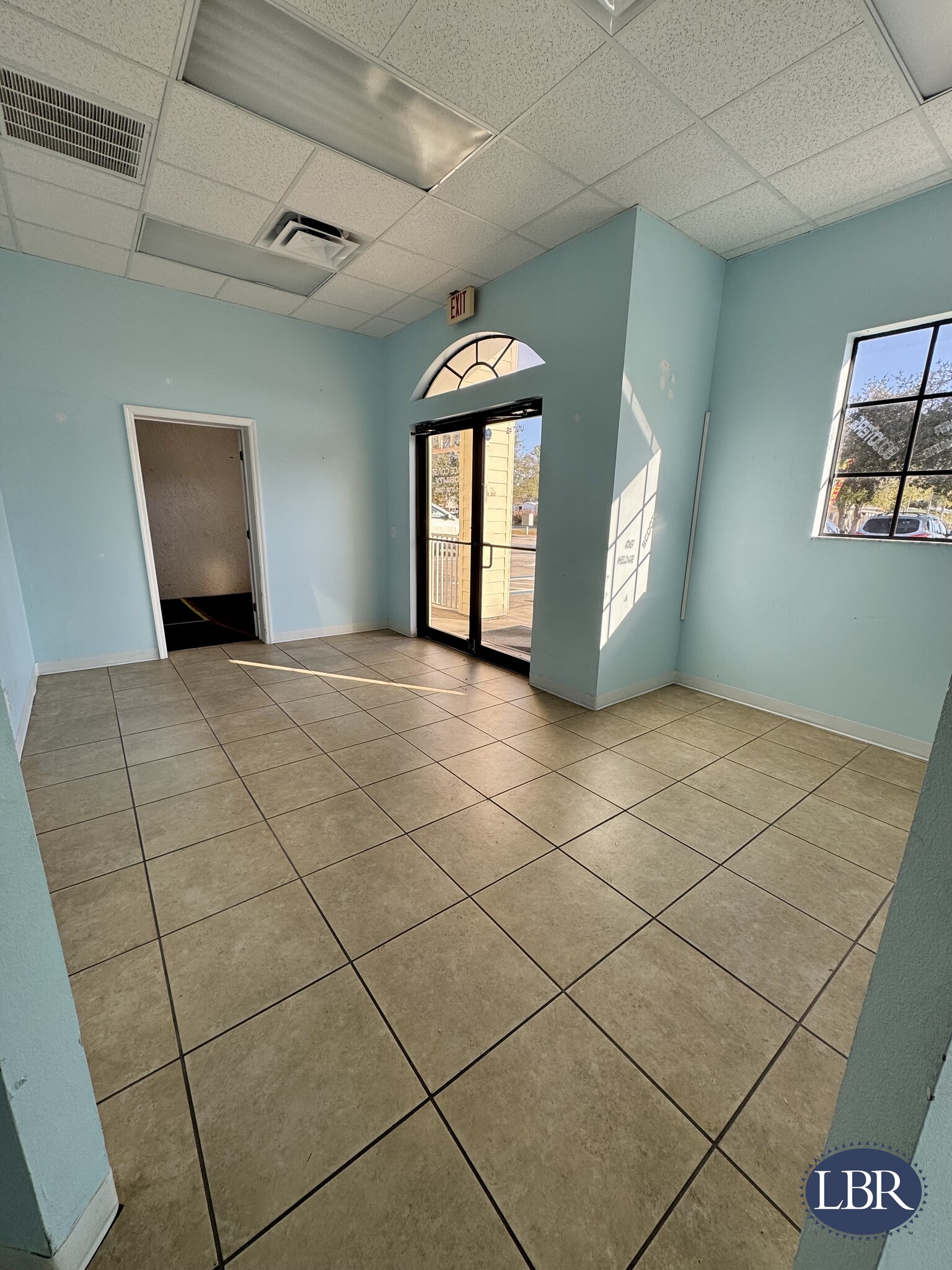 1707 SE Canova St, Palm Bay, FL à louer Photo intérieure– Image 1 sur 5