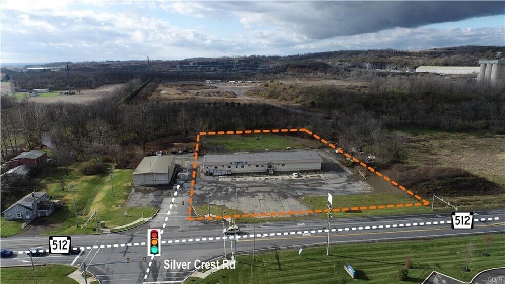 7661-7671 Beth Bath Pike, Bath, PA à louer - Photo de l’immeuble – Image 2 sur 10