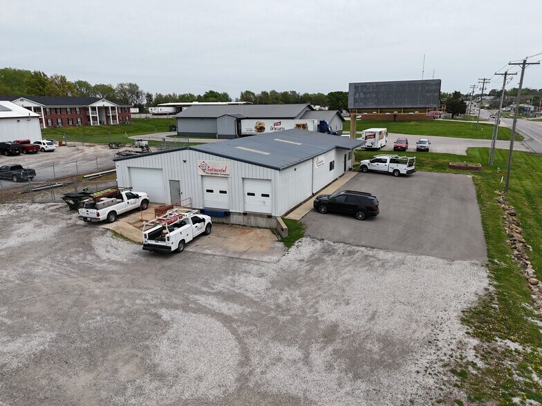 3409 Pear St, Saint Joseph, MO à vendre - Photo de l’immeuble – Image 2 sur 7