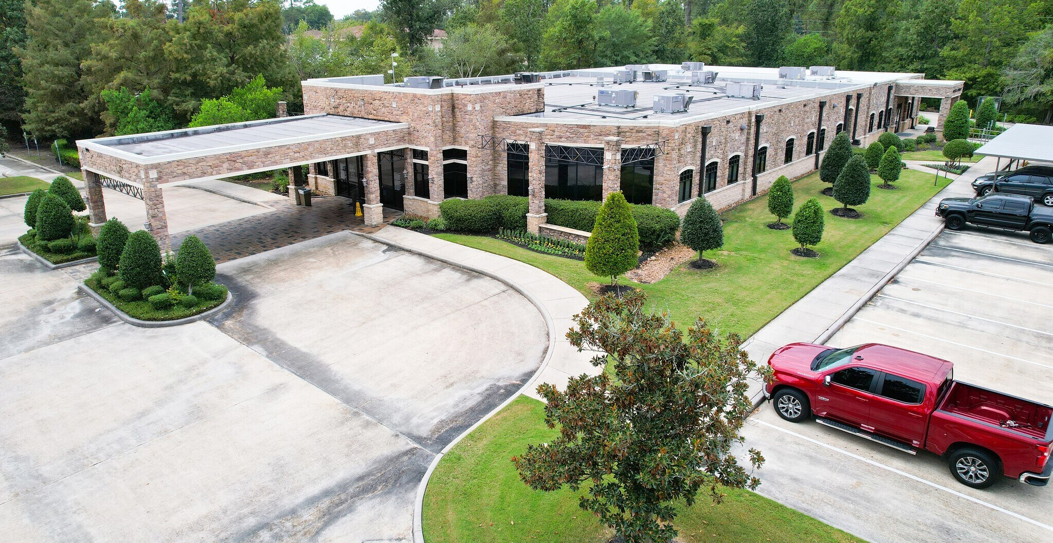 601 Rockmead Dr, Kingwood, TX à vendre Photo principale– Image 1 sur 17