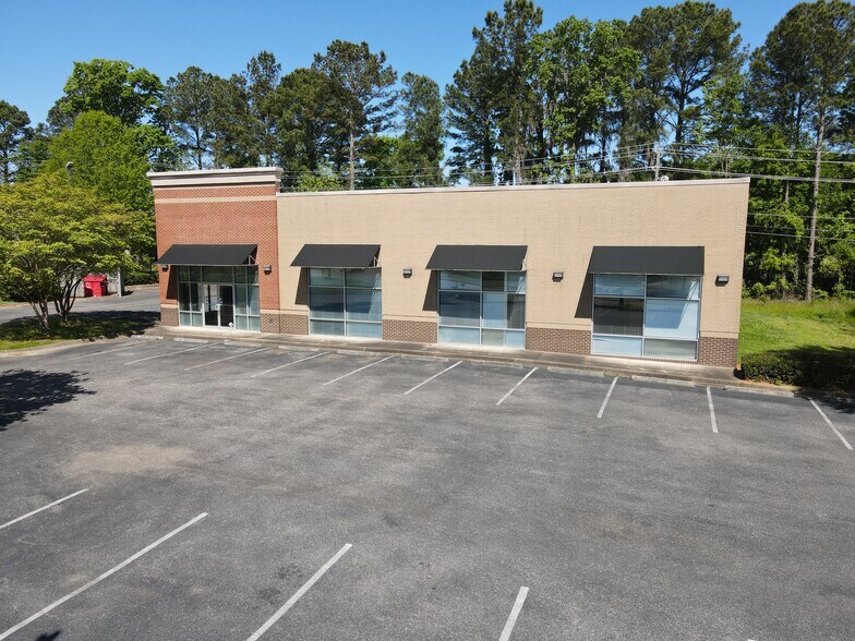 6971 Eastchase Loop, Montgomery, AL à vendre - Photo de l’immeuble – Image 2 sur 12