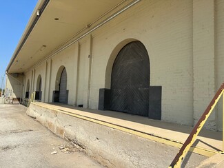 Plus de détails pour 200 W New Braunfels St, Seguin, TX - Industriel/Logistique à louer