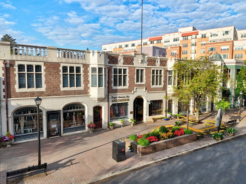 40-46 Church St, Montclair, NJ à louer - Photo de l’immeuble – Image 1 sur 3