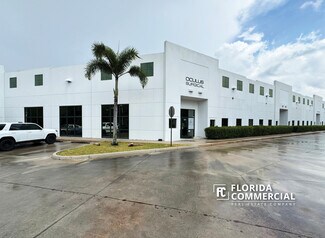 Plus de détails pour 562 NW Mercantile Pl, Port Saint Lucie, FL - Industriel/Logistique à louer