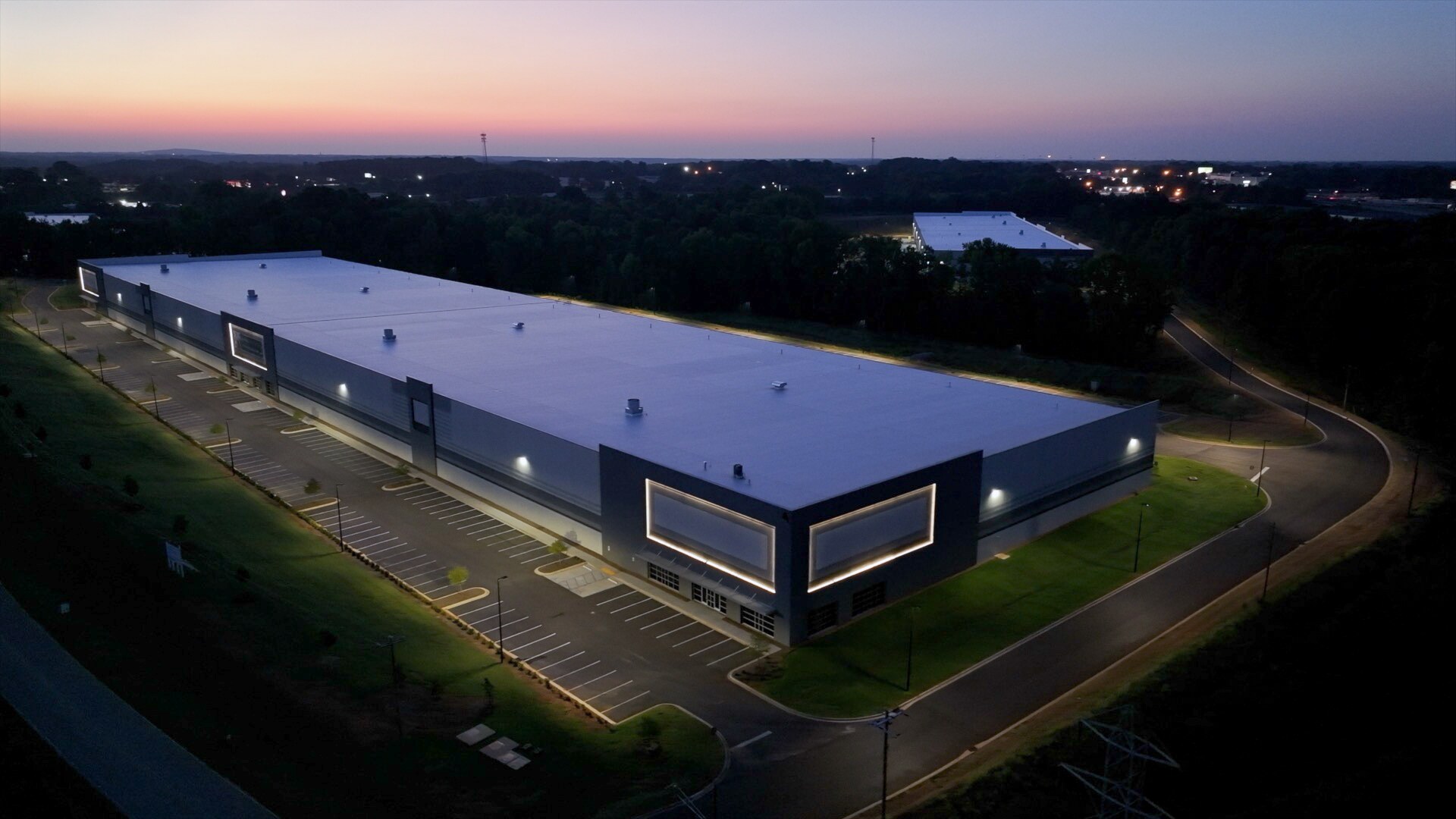 153 State Frontage Rd, Greenville, SC à louer Photo principale– Image 1 sur 2