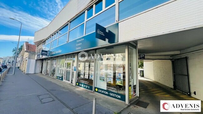 Plus de détails pour Bureau à louer