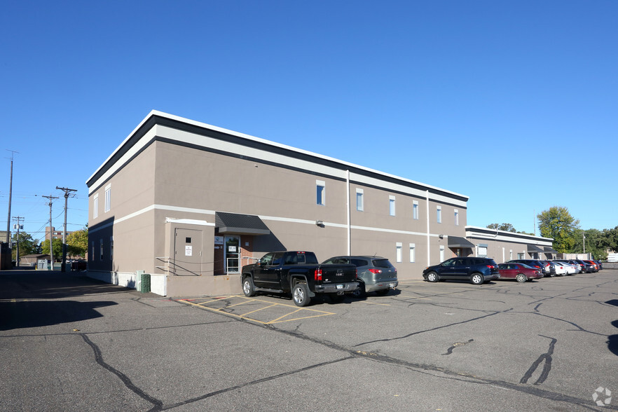 22 Wilson Ave NE, Saint Cloud, MN à louer - Photo de l’immeuble – Image 1 sur 5
