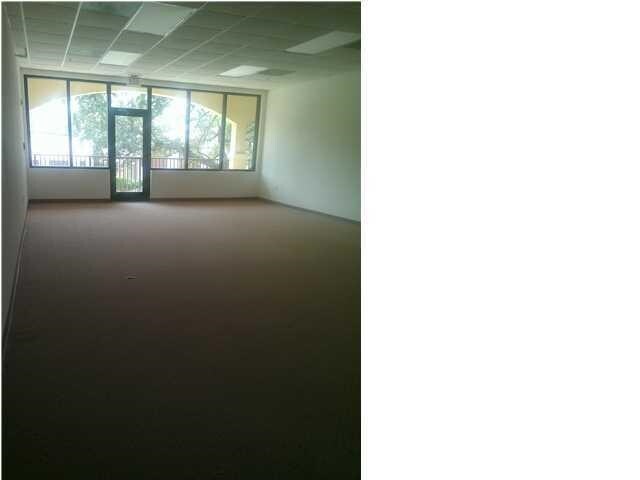 139 Beal Pky SE, Fort Walton Beach, FL à vendre - Photo de l’immeuble – Image 3 sur 6