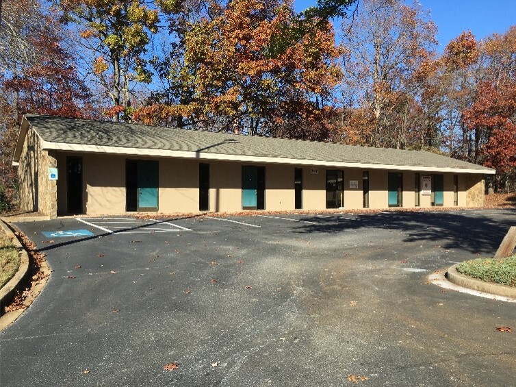 347-357 E Blackstock Rd, Spartanburg, SC à louer - Photo de l’immeuble – Image 1 sur 2