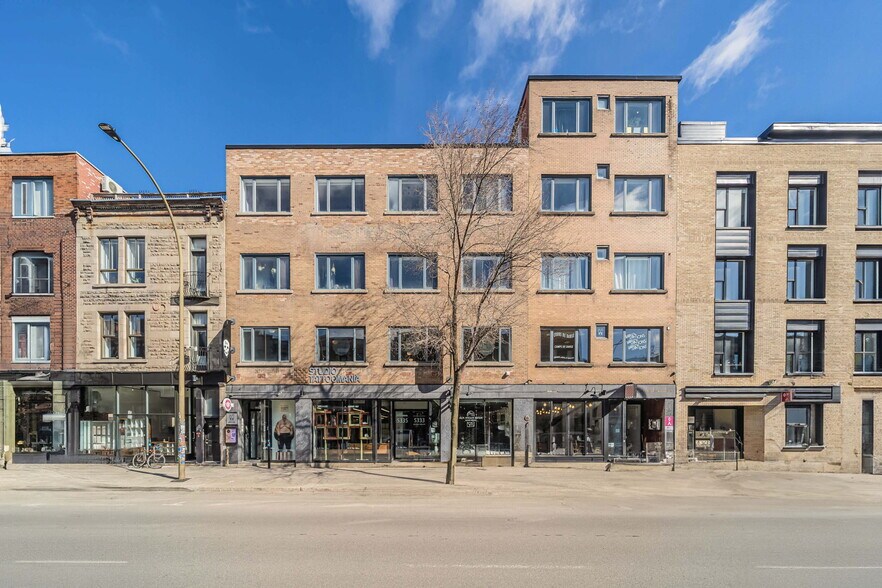 5329-5337 Boul Saint-Laurent, Montréal, QC à louer - Photo de l’immeuble – Image 1 sur 1