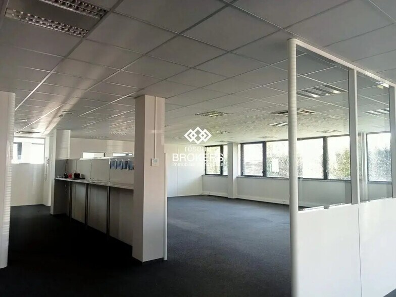Bureau dans Pau à louer - Photo de l’immeuble – Image 2 sur 8