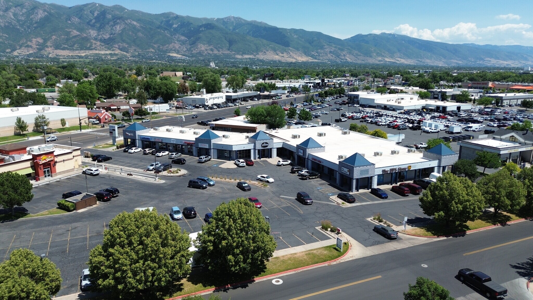 701-721 N Main St, Layton, UT à vendre Photo principale– Image 1 sur 6