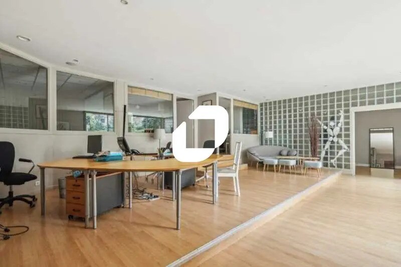 Bureau dans Paris à vendre - Photo de l’immeuble – Image 2 sur 15