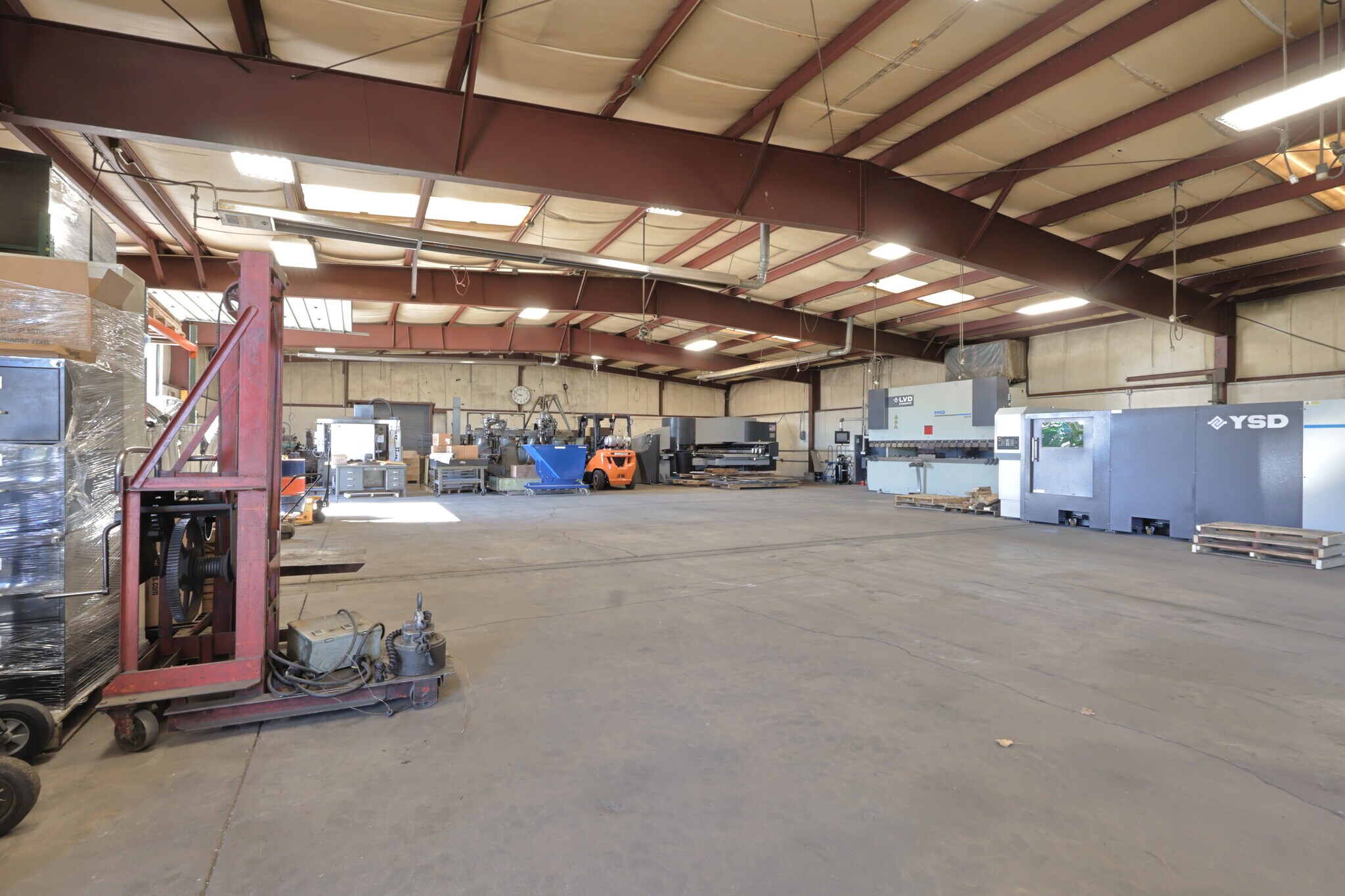 608 Young St, Tonawanda, NY à louer Photo de l’immeuble– Image 1 sur 9