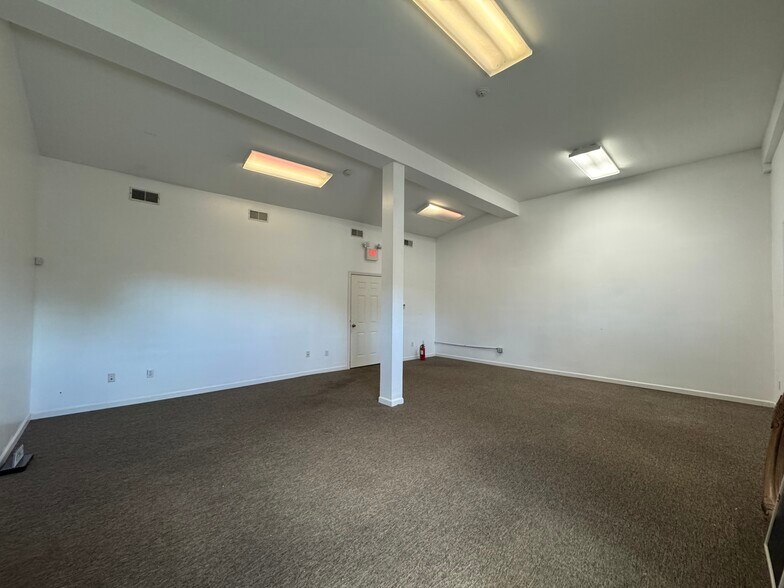 13 E Catherine St, Nyack, NY à louer - Photo de l’immeuble – Image 1 sur 8