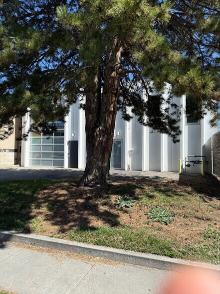 925 Jefferson St, Salt Lake City, UT à louer - Photo de l’immeuble – Image 3 sur 19